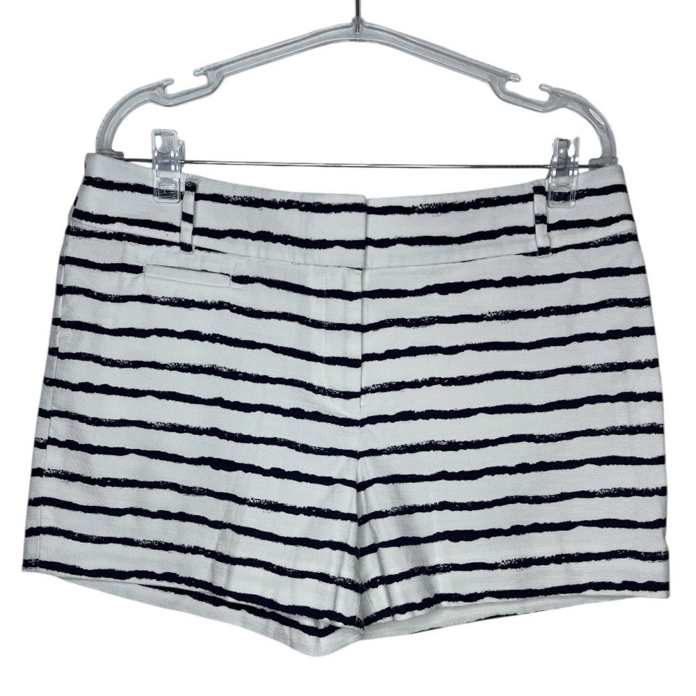 LOFT Womens Shorts White & Navy Striped Summer Beach Travel Nautical Size 6